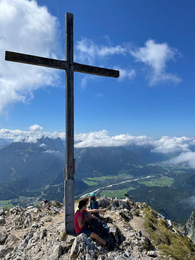 Allgaeuglueck - Natur & Stadtnah Fussen Luaran gambar
